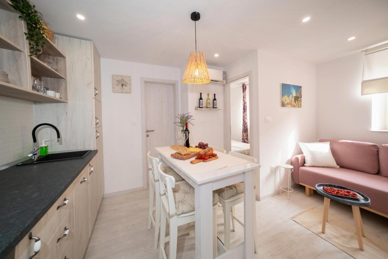New Cozy Apartment - Center Of Old Town Omiš Екстериор снимка